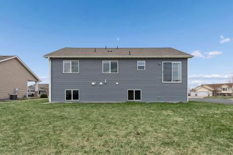 1192 Farmers Lane Belle Plaine MN 56011