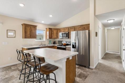 1192 Farmers Lane Belle Plaine MN 56011