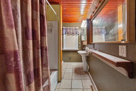 1606 Greeley Avenue N Glencoe MN 55336