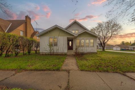 1606 Greeley Avenue N Glencoe MN 55336