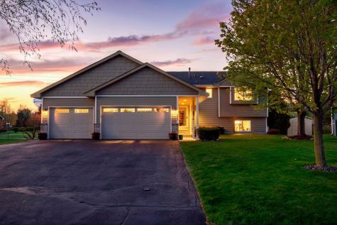 7018 Eagle Trail Centerville MN 55038