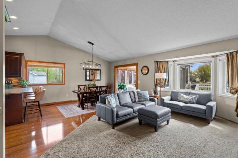 7018 Eagle Trail Centerville MN 55038