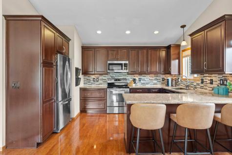 7018 Eagle Trail Centerville MN 55038