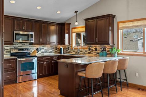 7018 Eagle Trail Centerville MN 55038