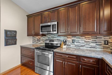 7018 Eagle Trail Centerville MN 55038