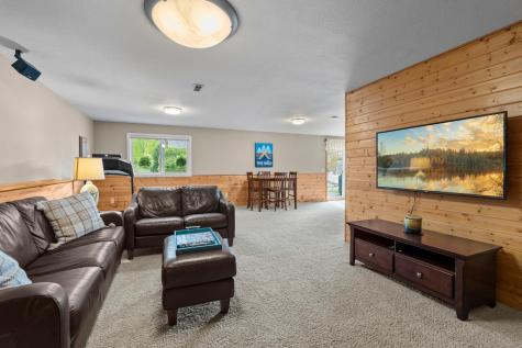 7018 Eagle Trail Centerville MN 55038