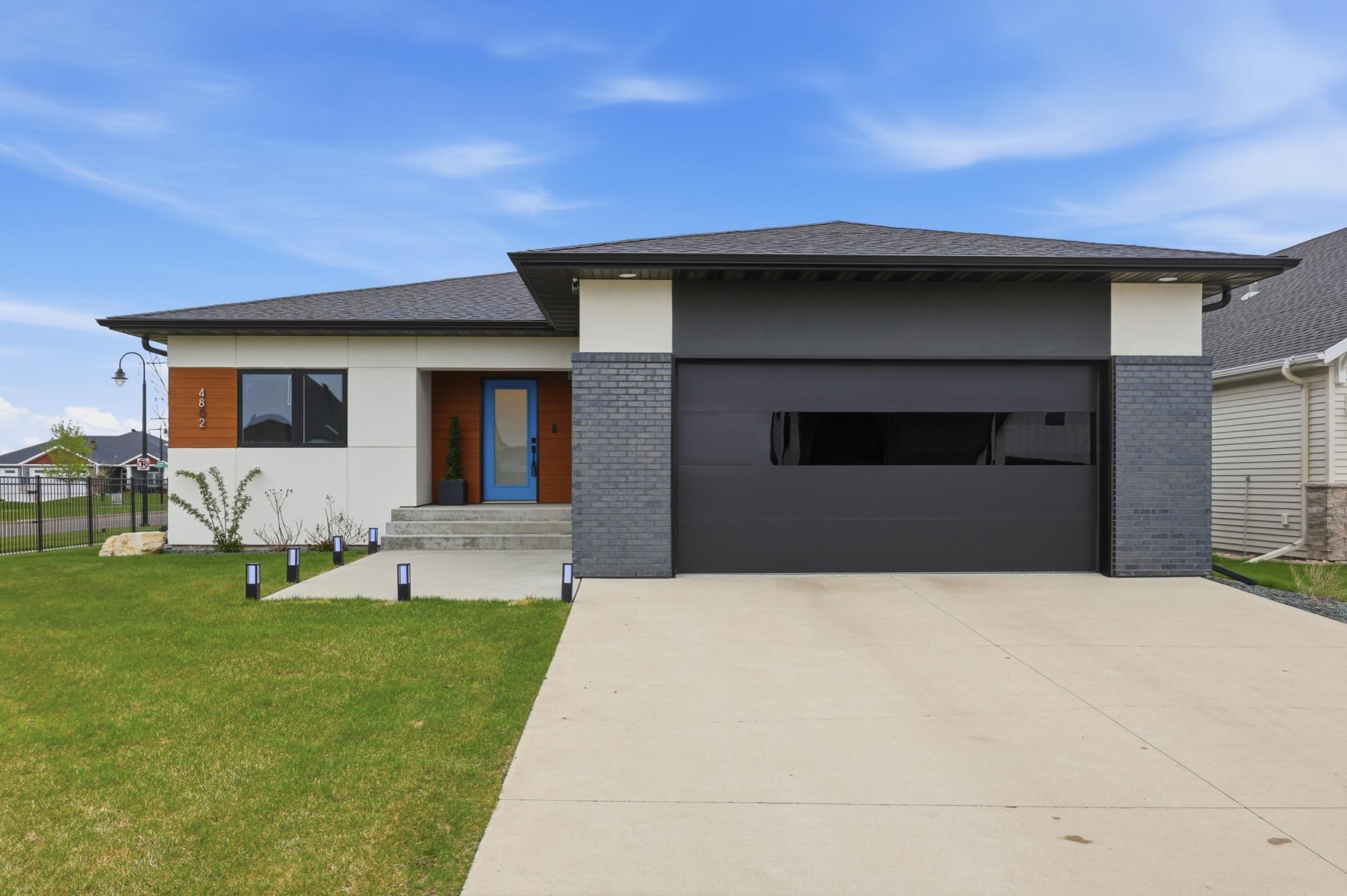 4802 Foxtail Lane S Fargo ND 58104