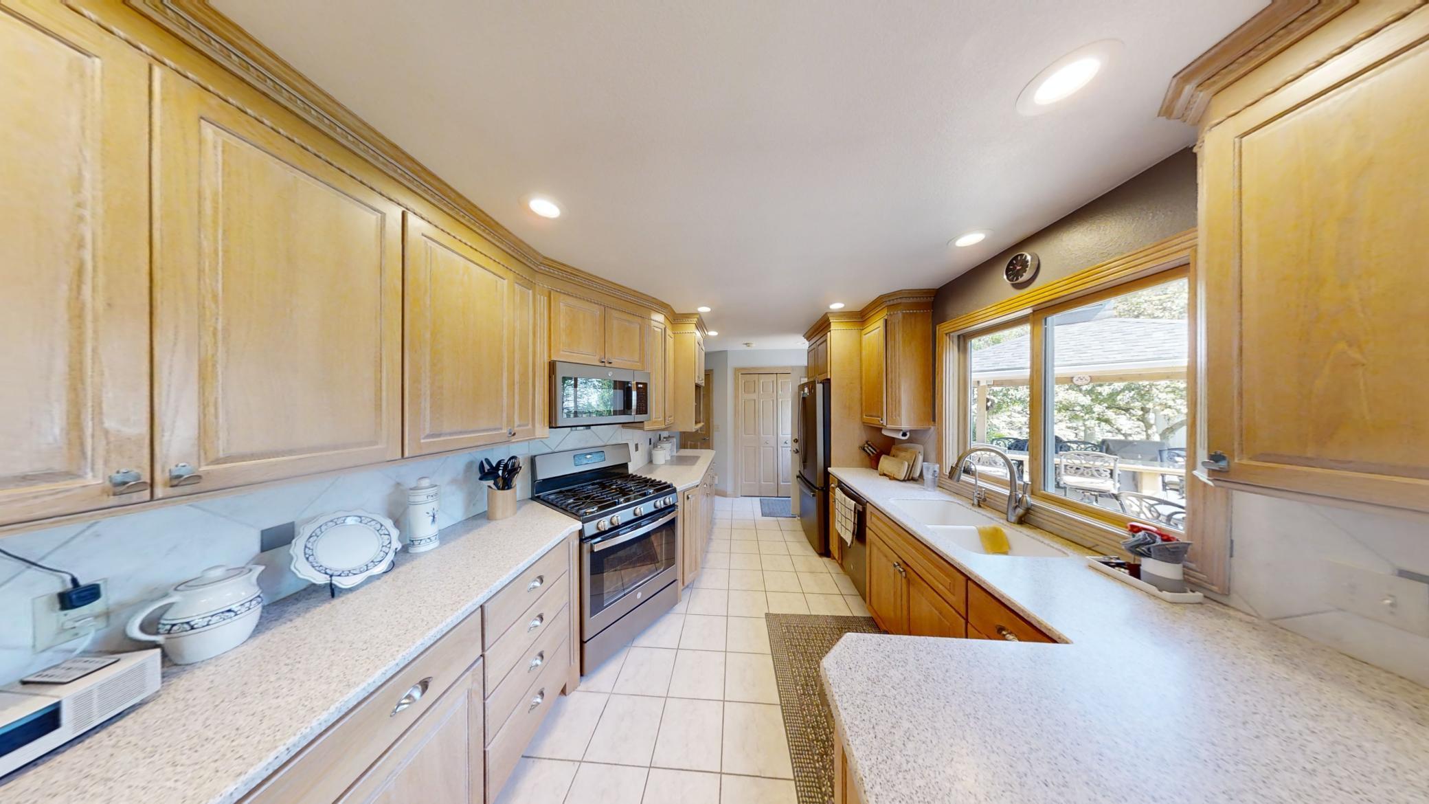 65672 275th Street Alden MN 56009