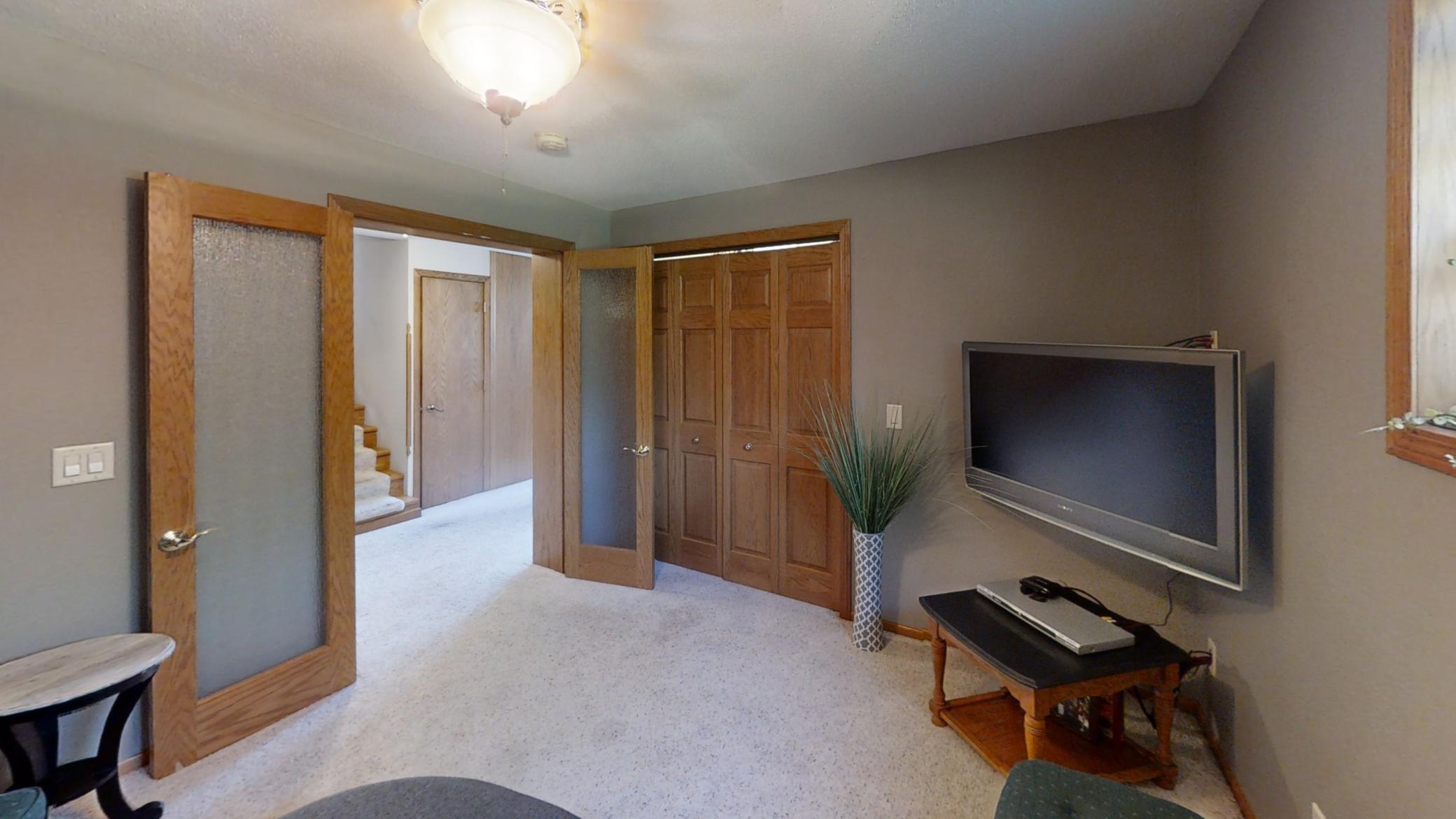 65672 275th Street Alden MN 56009