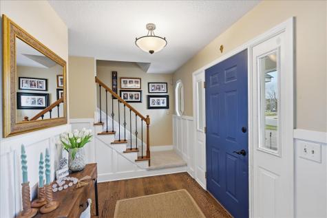 356 69th Street N Mahtomedi MN 55115