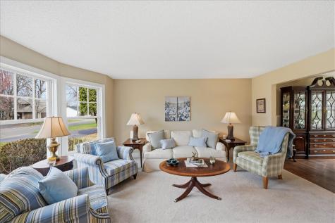 356 69th Street N Mahtomedi MN 55115