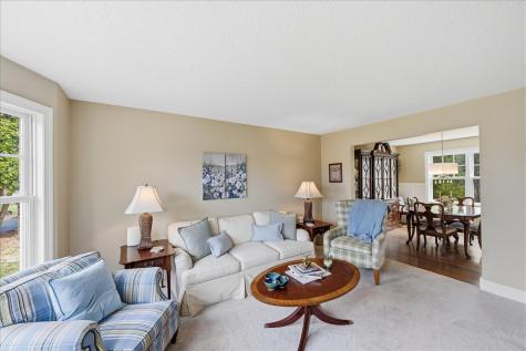 356 69th Street N Mahtomedi MN 55115