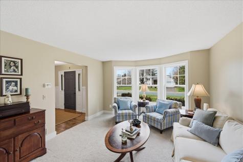 356 69th Street N Mahtomedi MN 55115