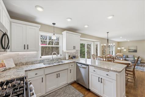 356 69th Street N Mahtomedi MN 55115