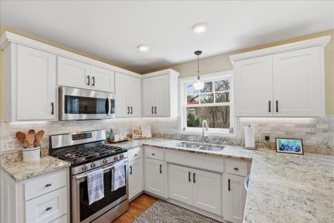 356 69th Street N Mahtomedi MN 55115
