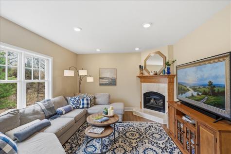 356 69th Street N Mahtomedi MN 55115