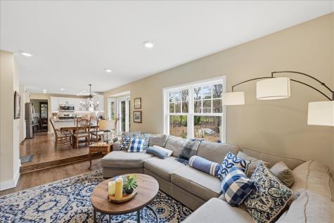 356 69th Street N Mahtomedi MN 55115