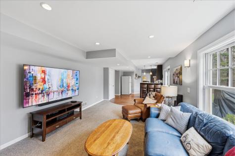 356 69th Street N Mahtomedi MN 55115