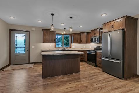 107 Barry Loop NW Richmond MN 56368