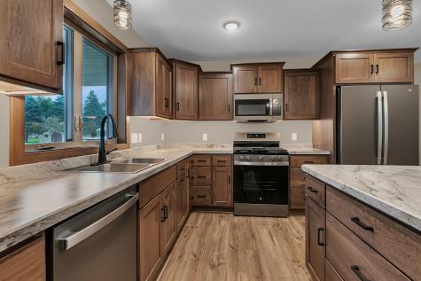 107 Barry Loop NW Richmond MN 56368