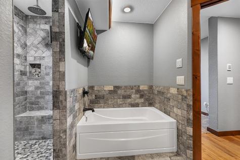22546 182nd Avenue Cold Spring MN 56320