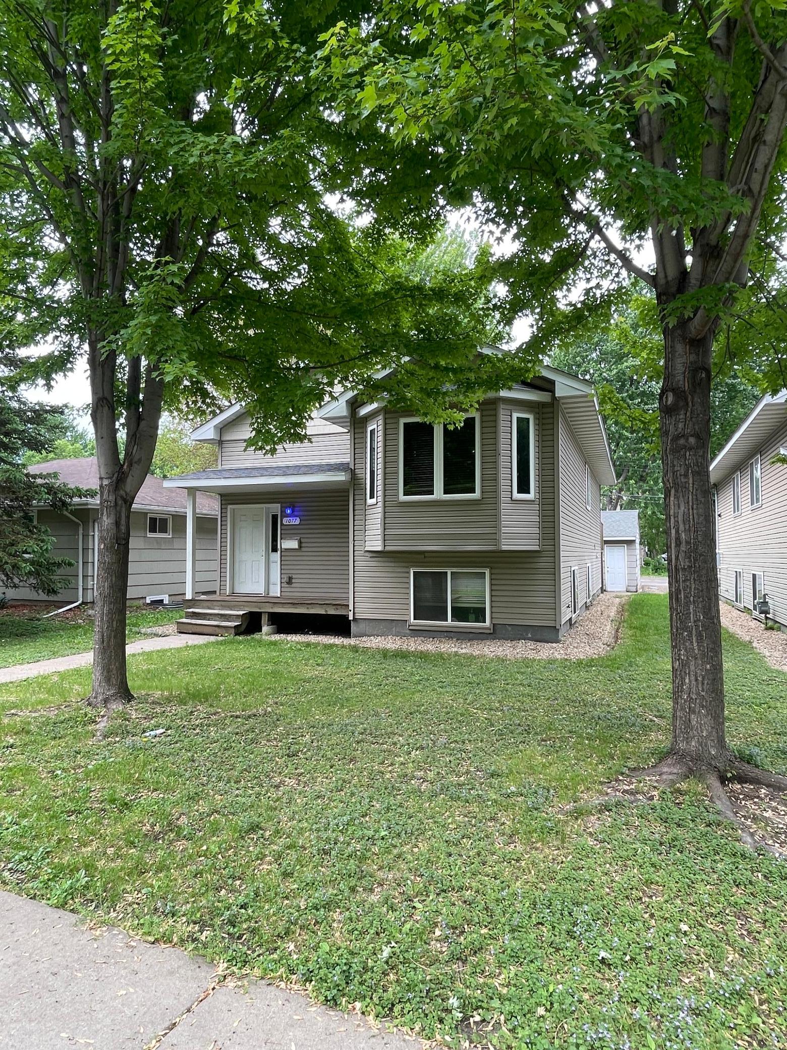 1077 26th Avenue SE Minneapolis MN 55414