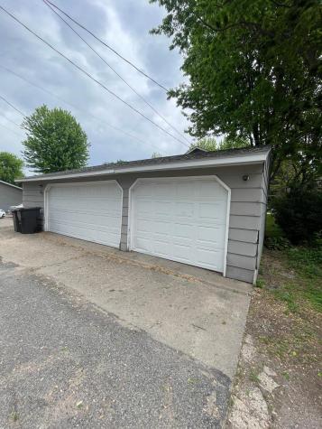 1077 26th Avenue SE Minneapolis MN 55414