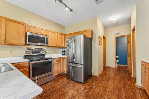 8996 Sawgrass Glen Maple Grove MN 55311