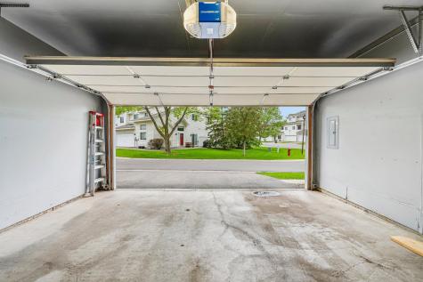 8996 Sawgrass Glen Maple Grove MN 55311