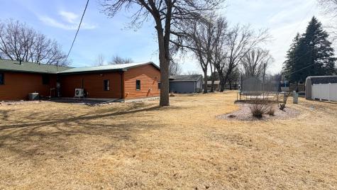 804 6th Avenue SE Pipestone MN 56164