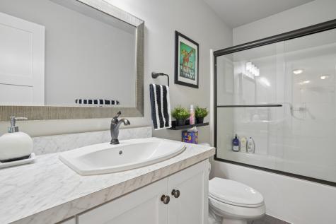 2402 N Pond Drive E West Fargo ND 58078