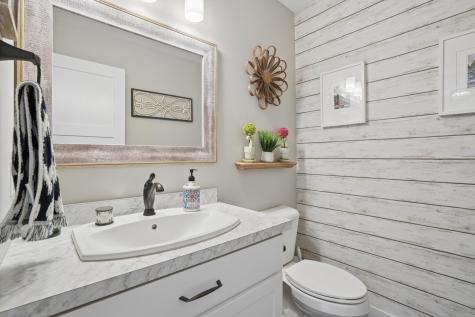2402 N Pond Drive E West Fargo ND 58078
