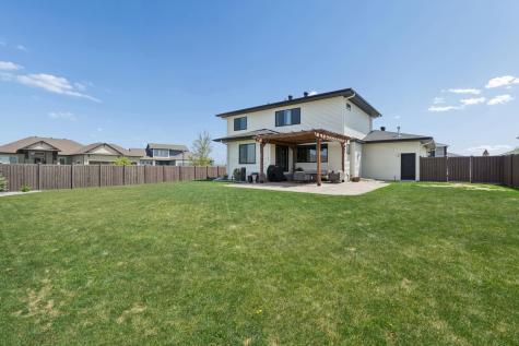 2402 N Pond Drive E West Fargo ND 58078