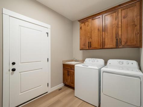 L5 B2 238th Avenue NW Zimmerman MN 55398