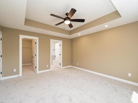 L5 B2 238th Avenue NW Zimmerman MN 55398