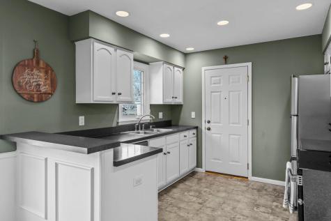 942 Hopewell Lane Apple Valley MN 55124