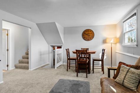 942 Hopewell Lane Apple Valley MN 55124