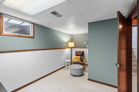 942 Hopewell Lane Apple Valley MN 55124