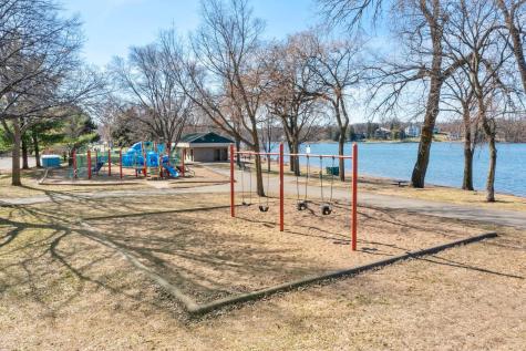 942 Hopewell Lane Apple Valley MN 55124