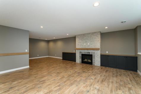 4980 Royal Oaks Circle SW Rochester MN 55902