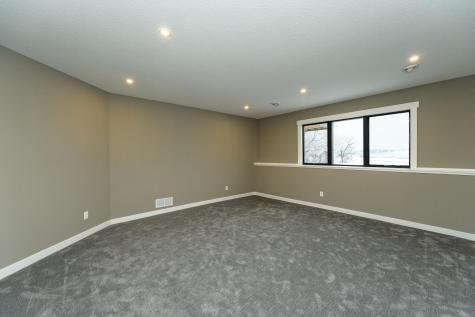 4980 Royal Oaks Circle SW Rochester MN 55902