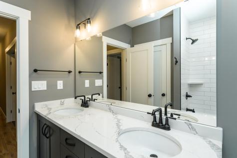 4980 Royal Oaks Circle SW Rochester MN 55902