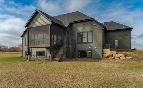 4980 Royal Oaks Circle SW Rochester MN 55902