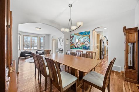 2518 Parkview Drive S Fargo ND 58103