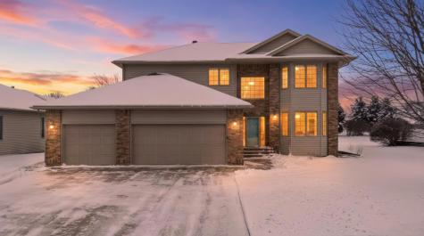 2518 Parkview Drive S Fargo ND 58103