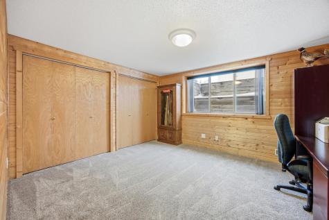2518 Parkview Drive S Fargo ND 58103