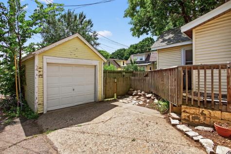 2611 E 38th Street Minneapolis MN 55406
