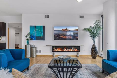1240 S 2nd Street Minneapolis MN 55415