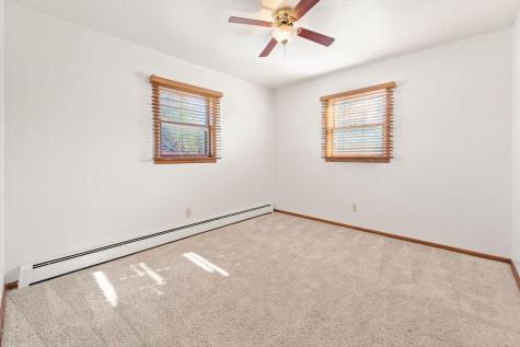2807 Edgewood Drive N Fargo ND 58102