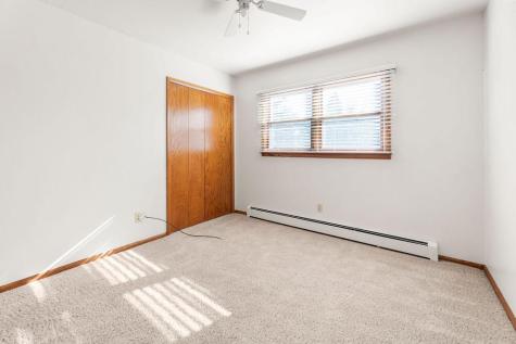 2807 Edgewood Drive N Fargo ND 58102